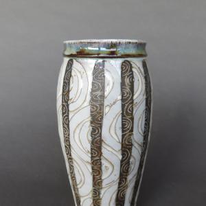 Vase tourné